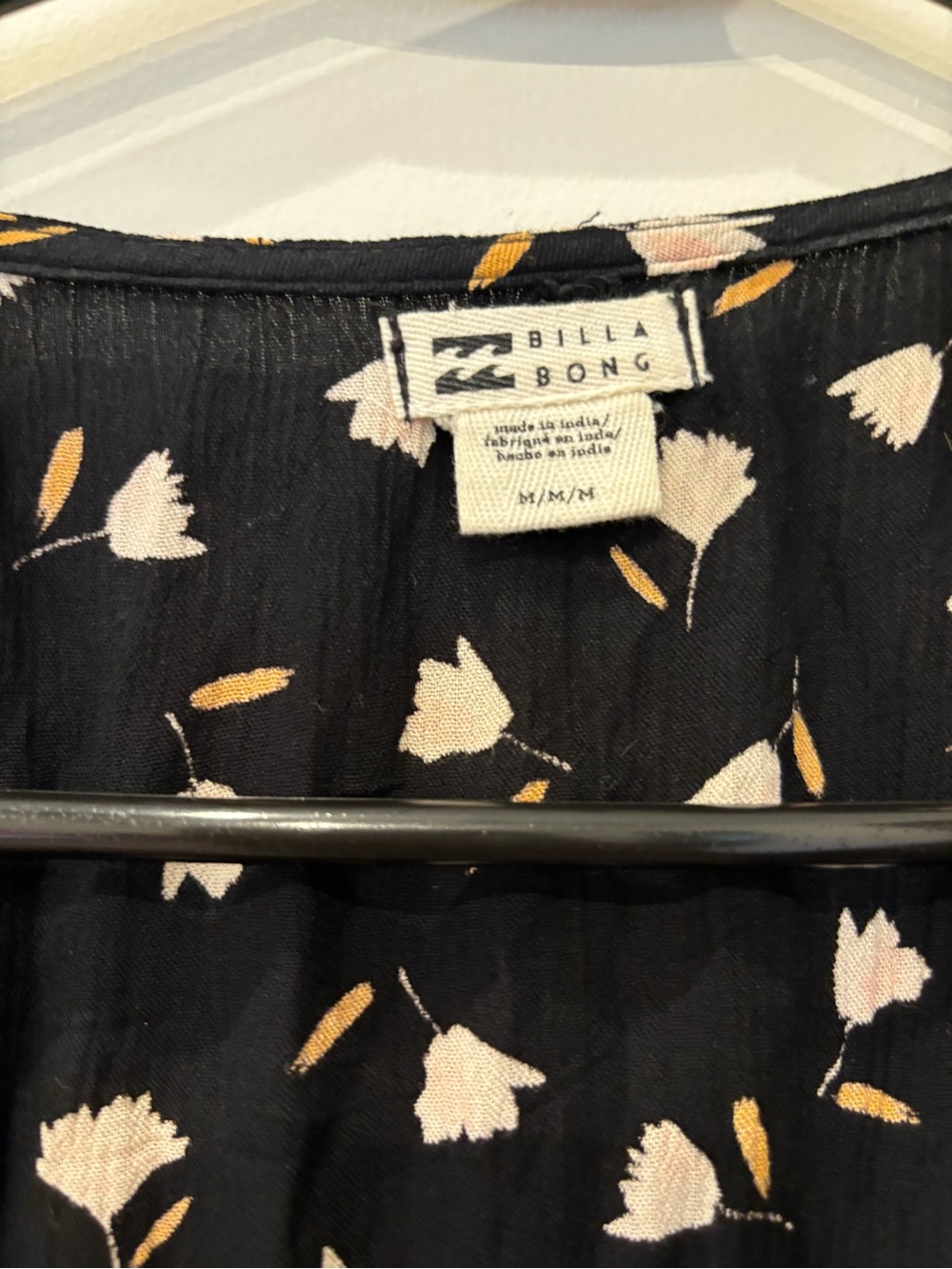 Billabong Black Floral Wrap Midi Dress - Picture 3 of 3